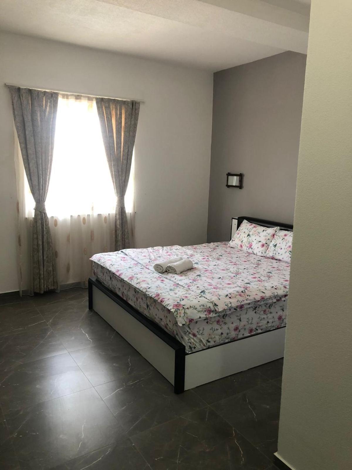 Hotel Albatros Prizren Eksteriør billede