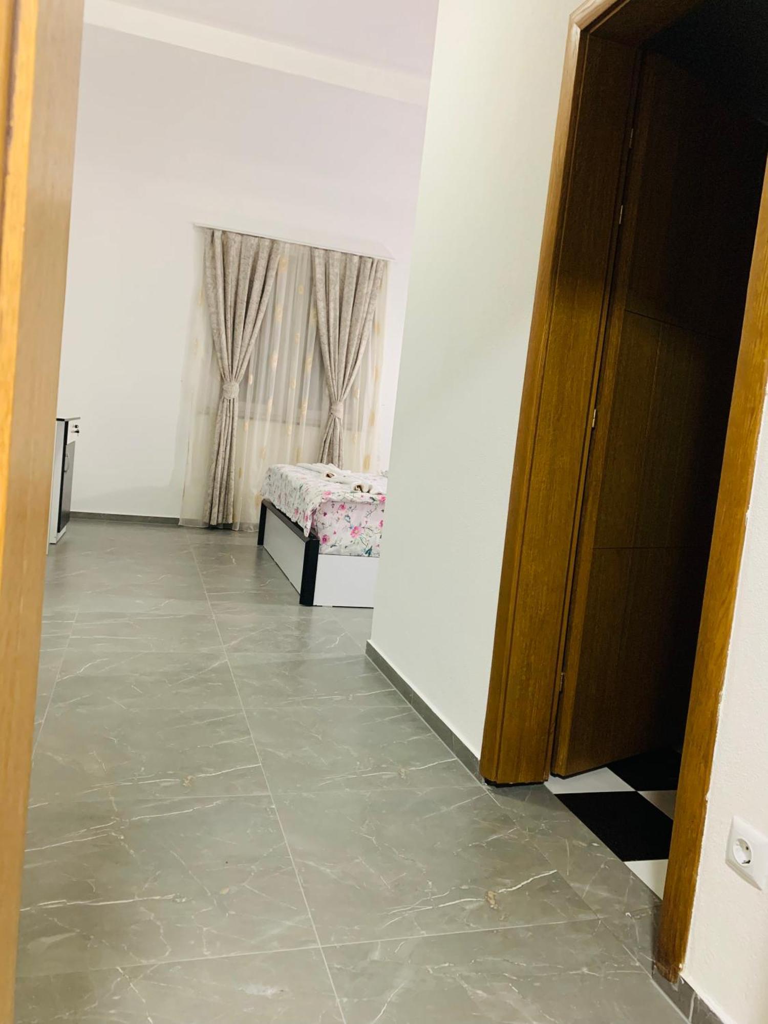 Hotel Albatros Prizren Eksteriør billede