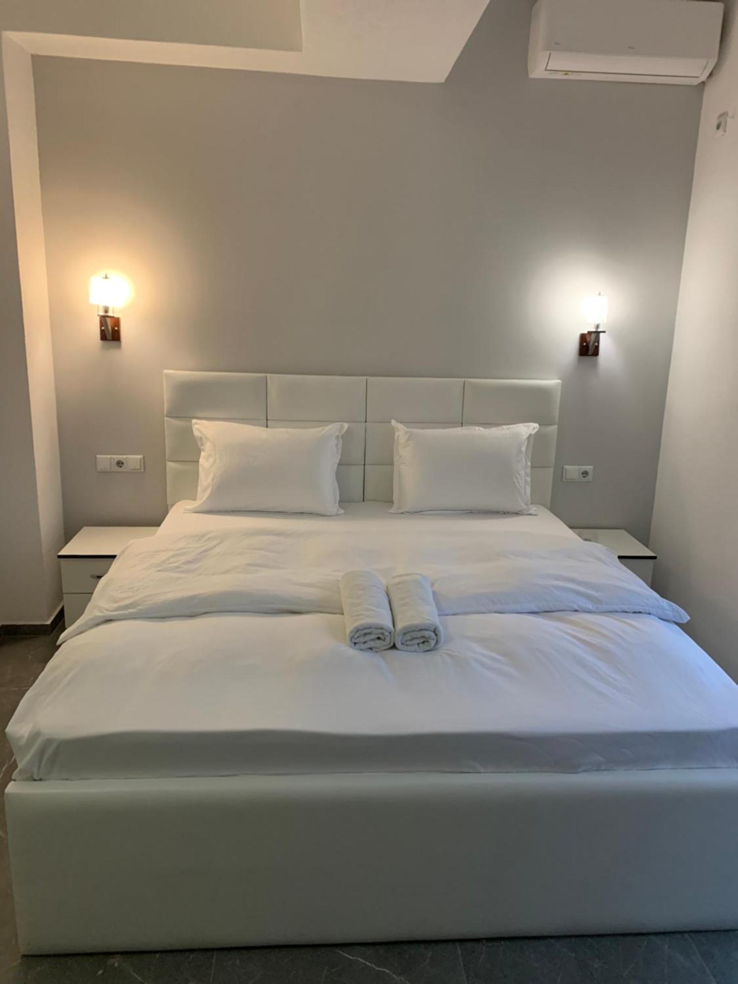 Hotel Albatros Prizren Eksteriør billede